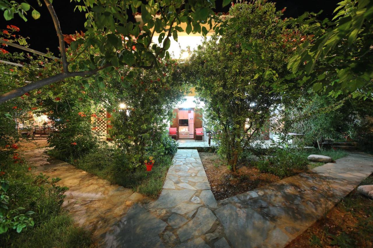 Koromilia Villa 尼欧克利马 外观 照片