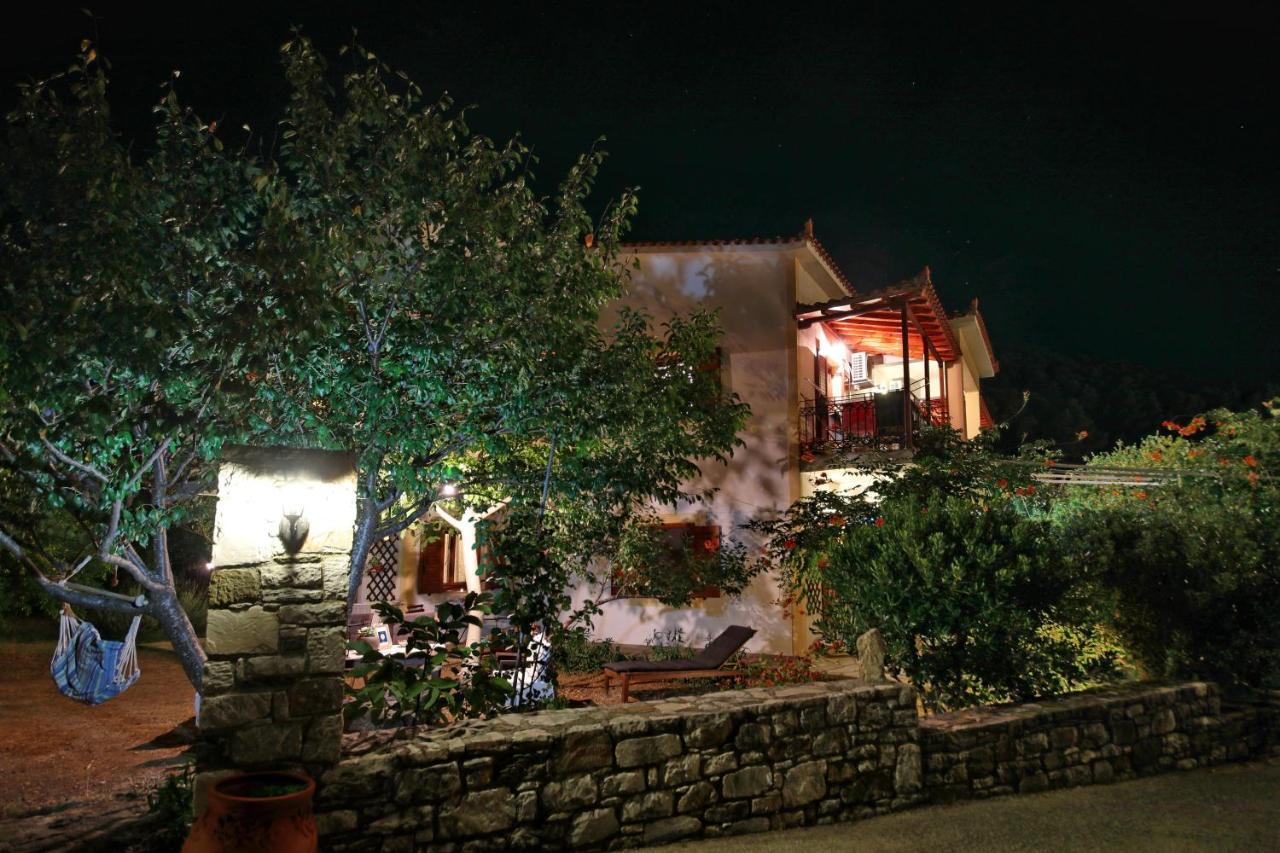Koromilia Villa 尼欧克利马 外观 照片