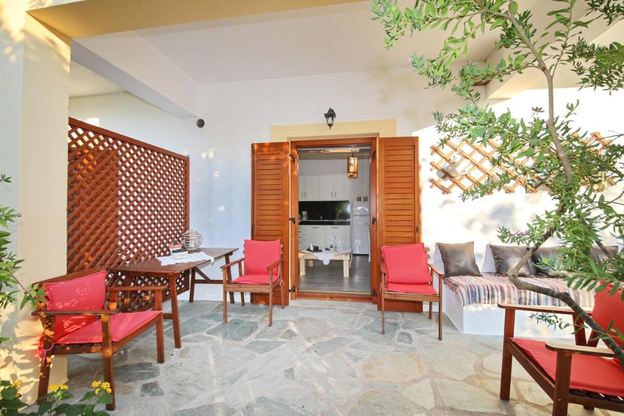 Koromilia Villa 尼欧克利马 外观 照片