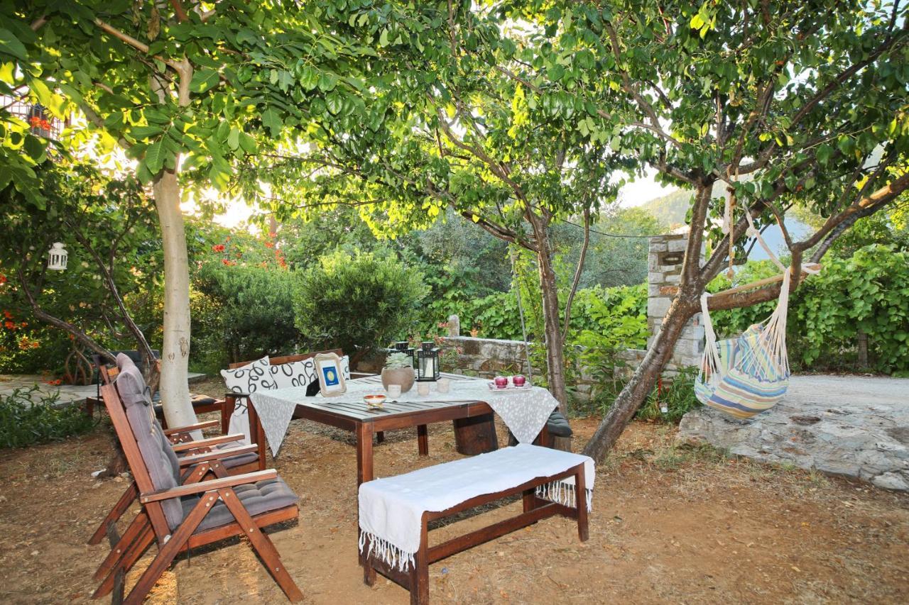 Koromilia Villa 尼欧克利马 外观 照片