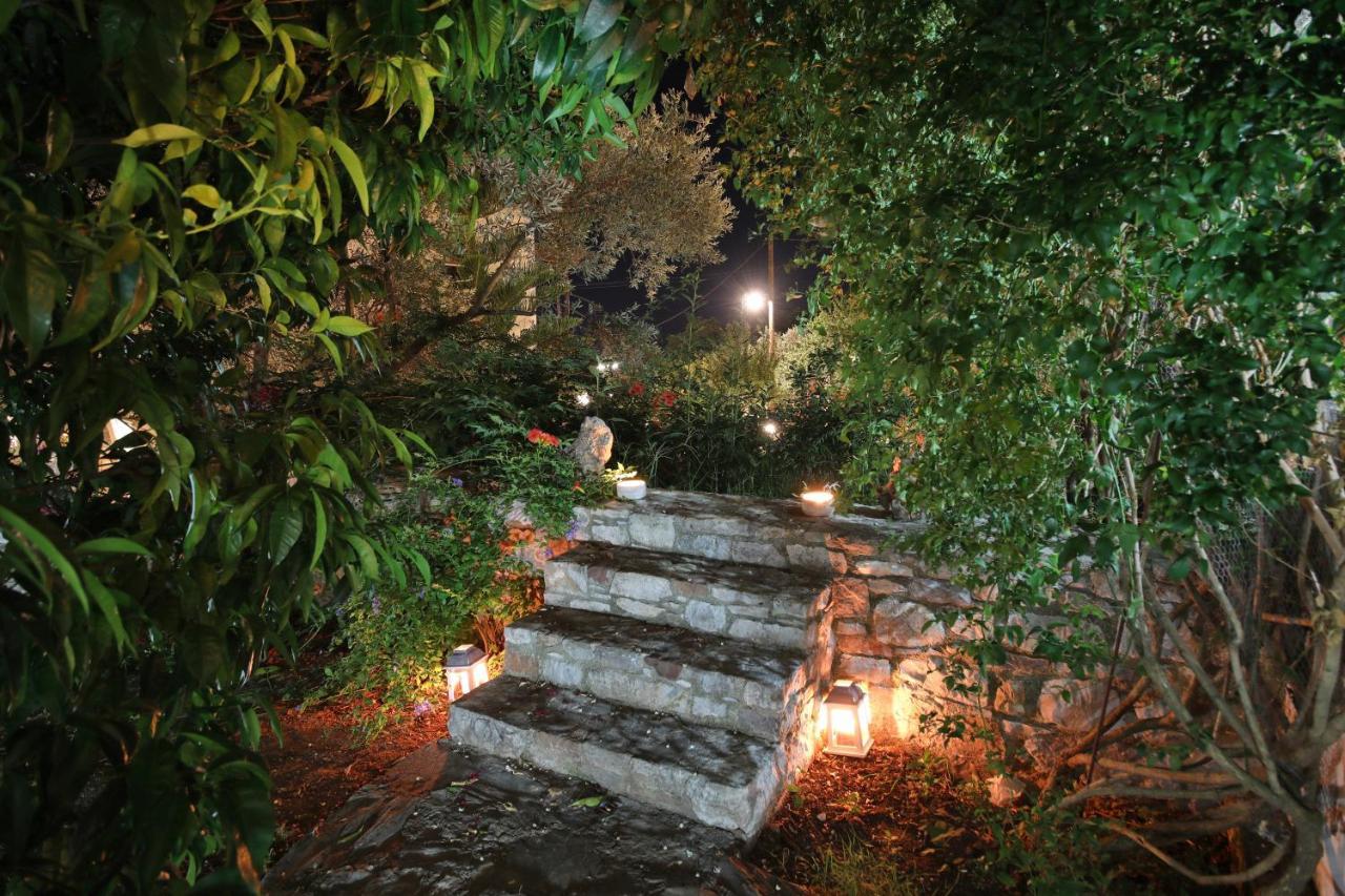Koromilia Villa 尼欧克利马 外观 照片