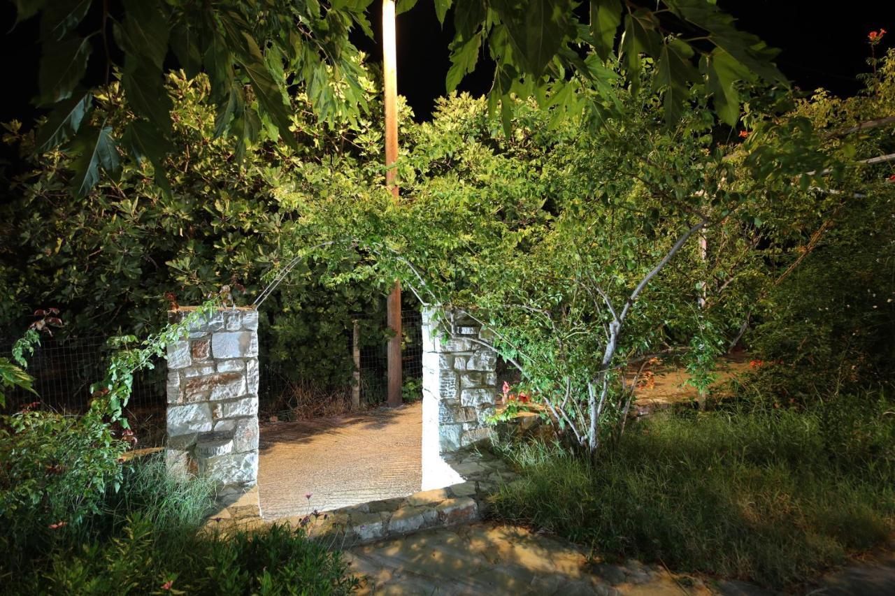 Koromilia Villa 尼欧克利马 外观 照片