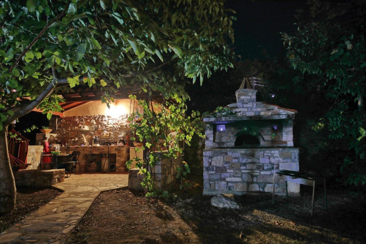 Koromilia Villa 尼欧克利马 外观 照片